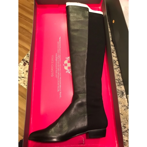 Vince Camuto Karita boots size 6 - Picture 2 of 4